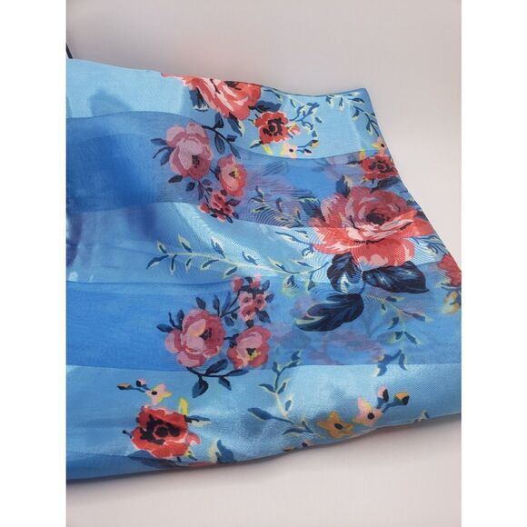 Blue satin floral Paisley scarf - Picture 3 of 3